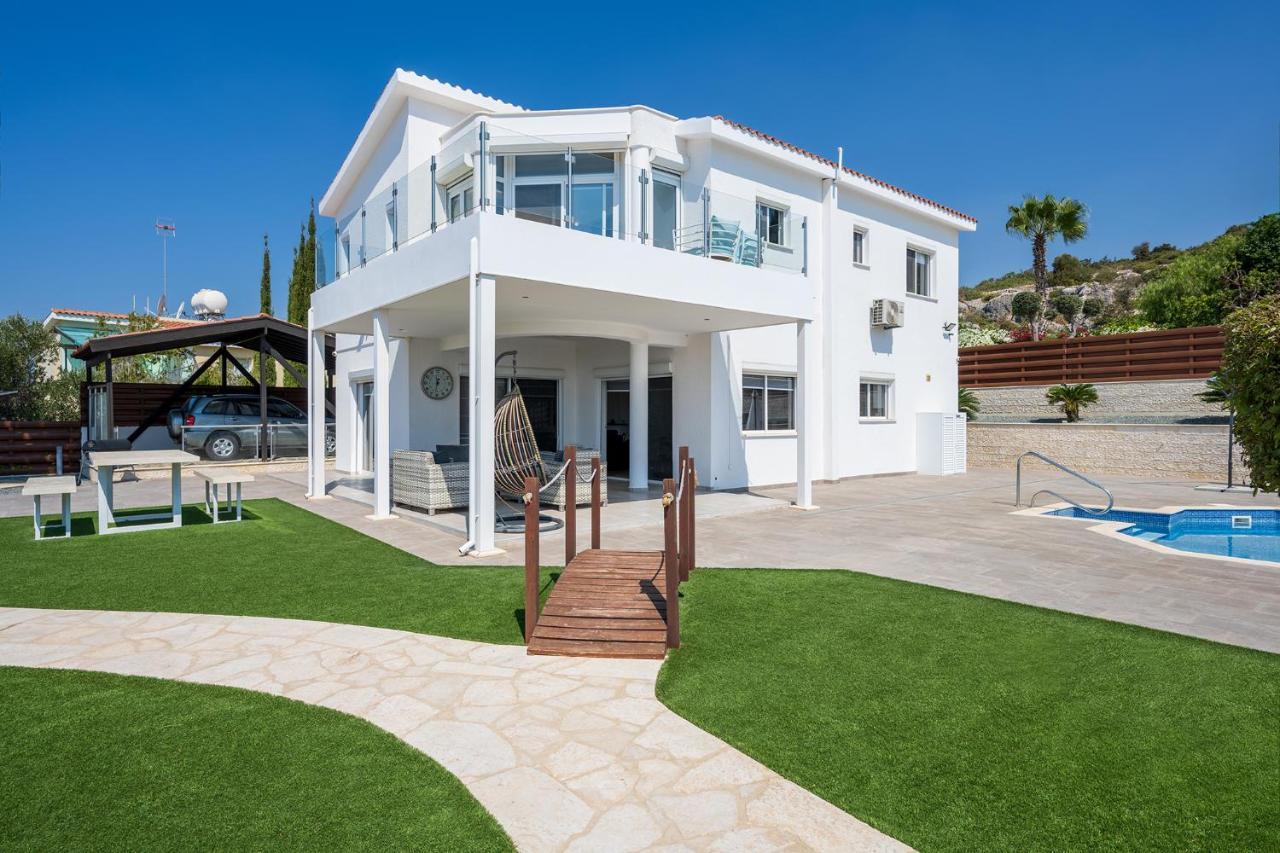 Villa Prasino Коръл бей Екстериор снимка